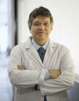 Médico endocrinólogo Andri Rubio